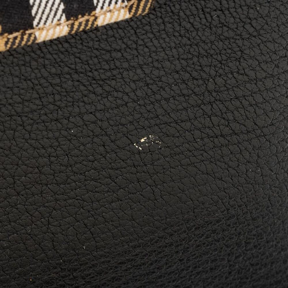 Burberry Vintage Check Banner Medium Tote - Picture 16 of 16